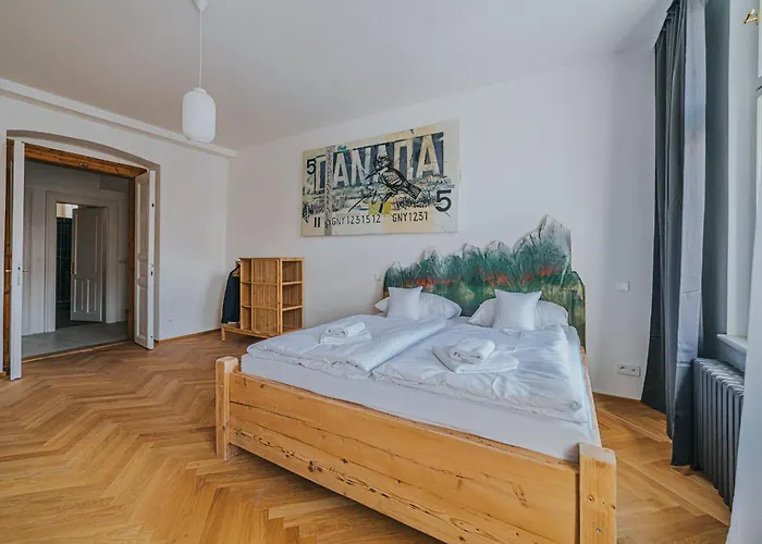 Bohemian Experience 4* Prague