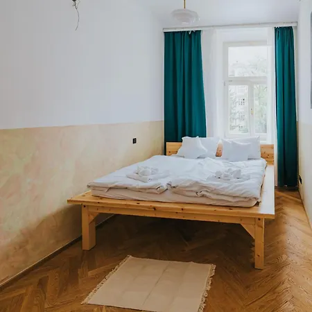 Aparthotel Bohemian Experience 4*