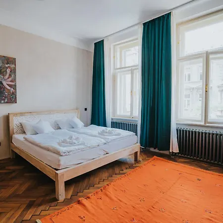 Aparthotel Bohemian Experience 4*