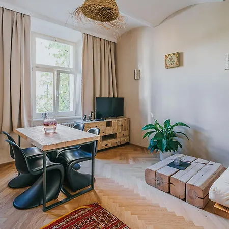 Hotel apartamentowy Bohemian Experience