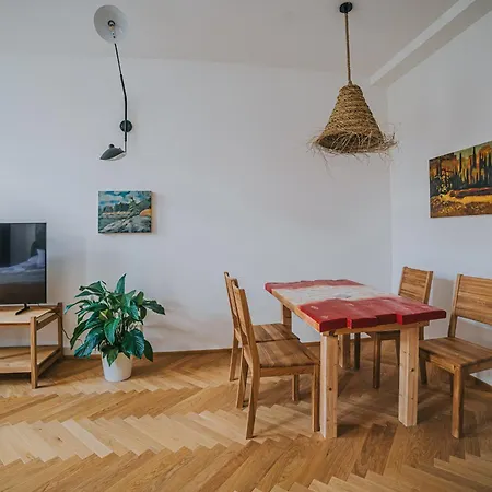 Bohemian Experience Apart Otel Prag