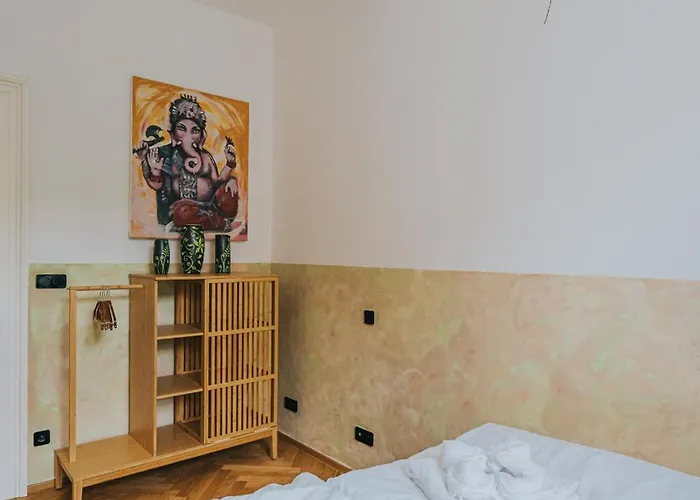Bohemian Experience Прага